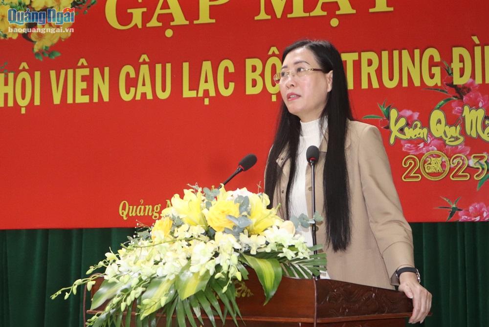 Bí thư Tỉnh ủy, Chủ tịch HĐND tỉnh Bùi Thị Quỳnh Vân phát biểu tại buổi gặp mặt.