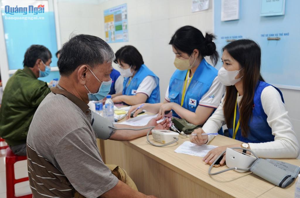 Dịp này, đoàn y tế đến từ Hàn Quốc sẽ khám bệnh, cấp thuốc miễn phí cho 1.500 người dân Quảng Ngãi.