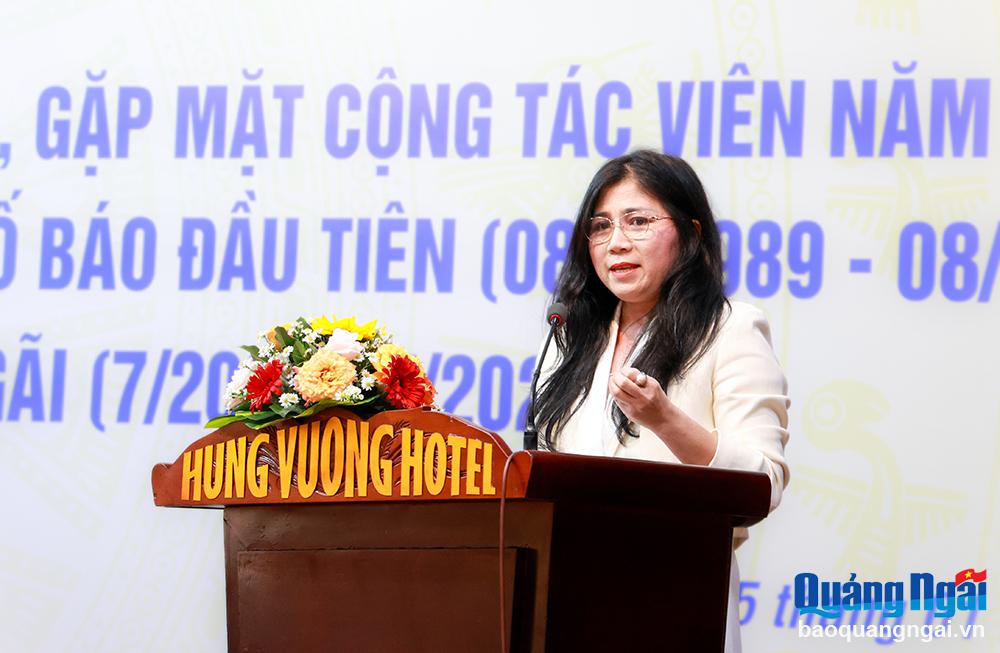 Phó Trưởng ban Thường trực Ban Tuyên giáo Tỉnh Ủy Trương Thị Mỹ Trang phát biểu tại hội nghị.

