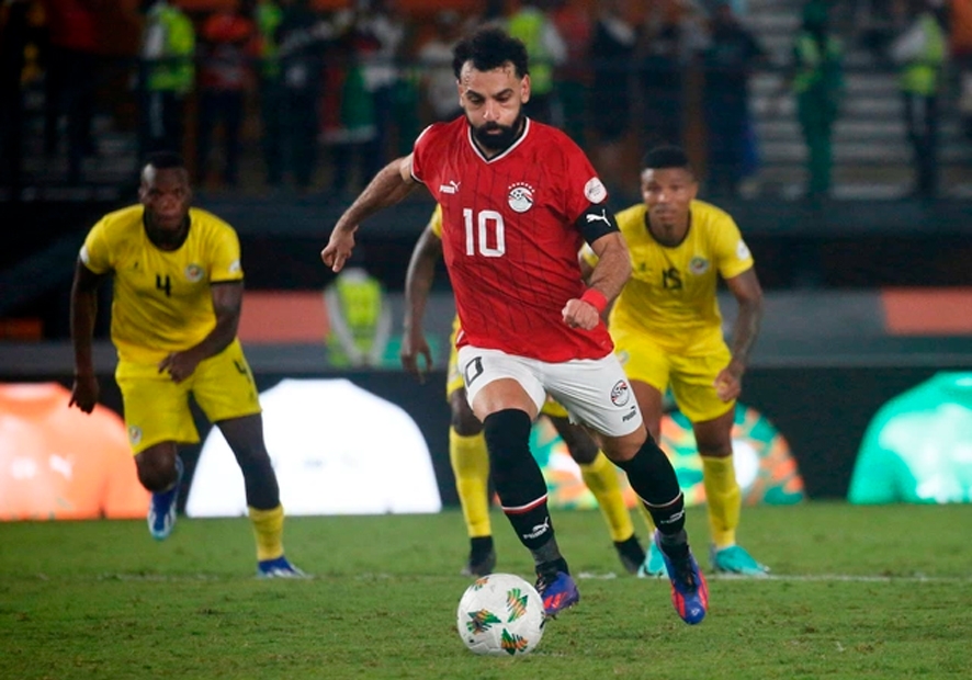 Salah lập công, á quân Ai Cập thoát hiểm trận mở màn AFCON