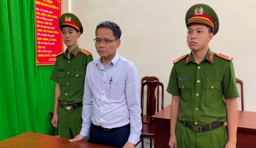 Khởi tố, bắt tạm giam 6 cán bộ Cục Đăng kiểm Việt Nam