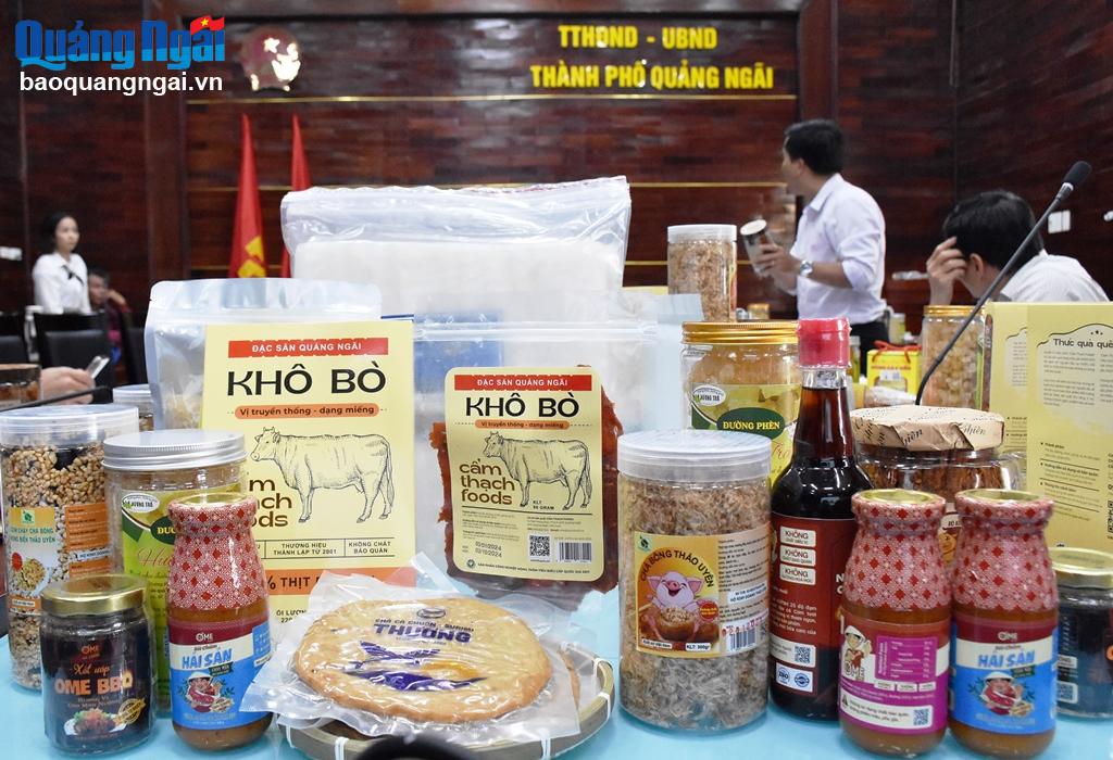 Các sản phẩm vừa được công nhận sản phẩm OCOP 3 sao của thành phố Quảng Ngãi.