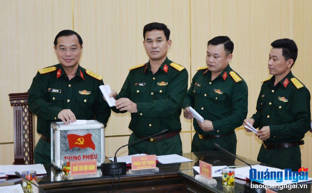 Bầu bổ sung chức danh Phó Bí thư Đảng ủy Quân sự tỉnh 