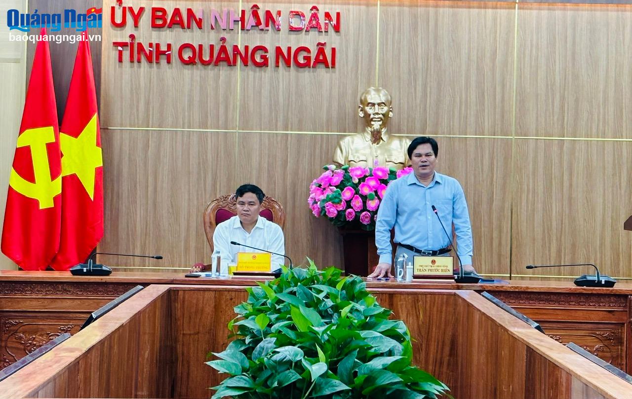Phó Chủ tịch UBND tỉnh Trần Phước Hiền phát biểu chỉ đạo tại hội nghị. 