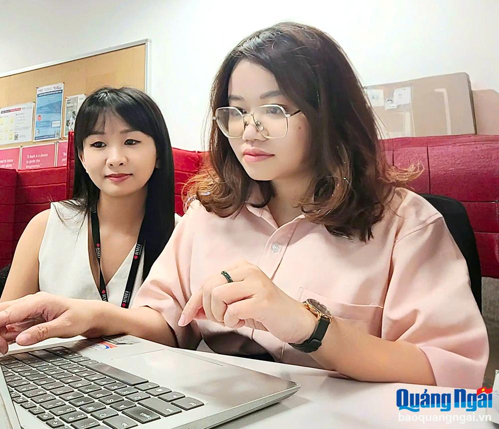 Cô Hiển đã trau dồi tiếng Anh tại 
Trường Đại học RMIT Việt Nam để 
chuẩn bị cho hành trình học thạc sĩ tại Úc. 
Ảnh: NVCC