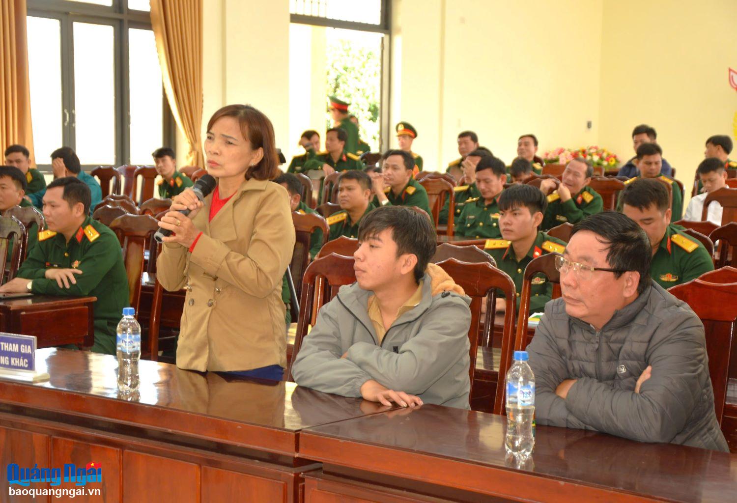 Gia đình bị hại Phạm Thị Thu Hà và Tạ Đình Hiệu cung cấp các thông tin tại tòa.