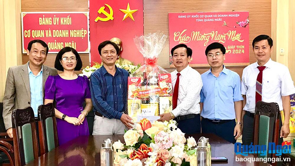 Phó Chủ tịch Thường trực HĐND tỉnh Nguyễn Cao Phúc thăm, chúc Tết Đảng ủy Khối Cơ quan và Doanh nghiệp tỉnh.