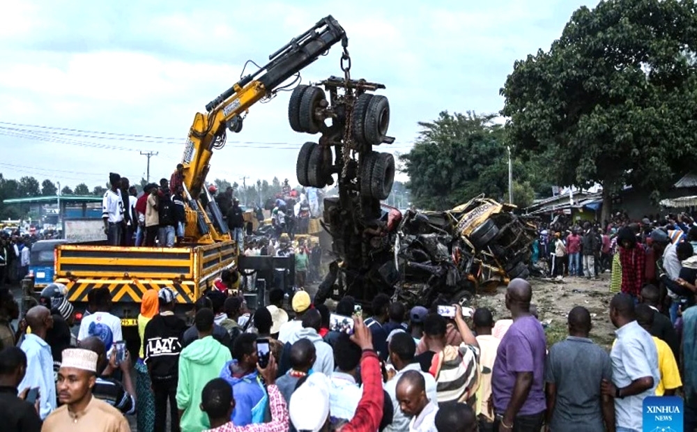 Tanzania: Xe chở tình nguyện viên nước ngoài gặp tai nạn, ít nhất 25 người chết