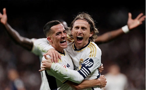 Modric tỏa sáng giúp Real Madrid hạ Sevilla