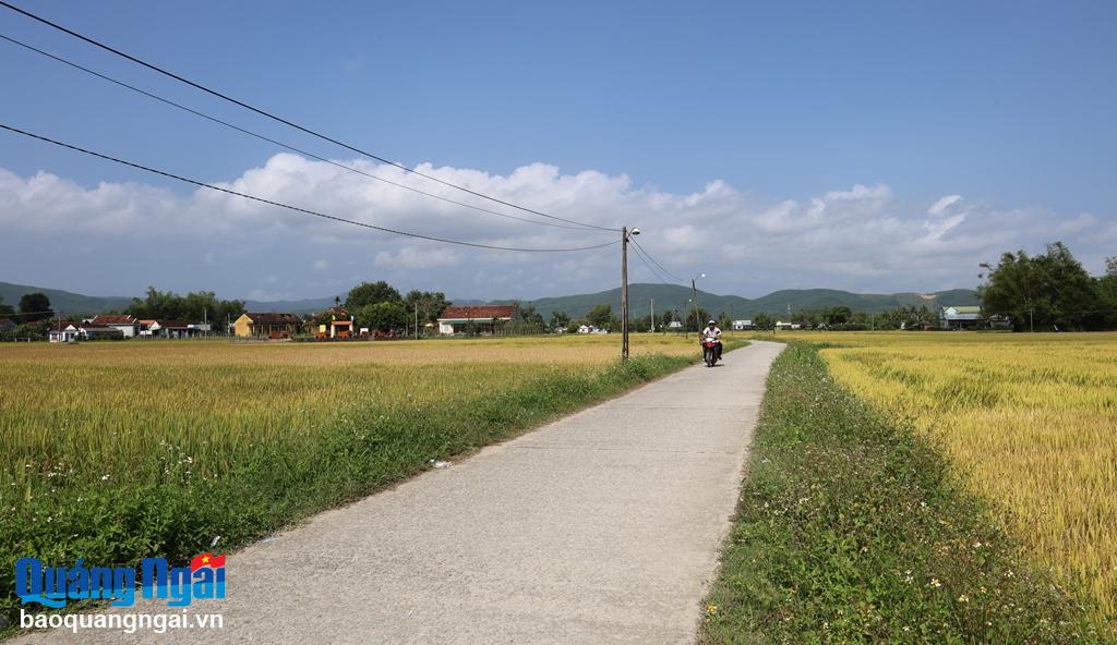Cơ sở hạ tầng ở xã Phổ Cường được đầu tư đồng bộ, diện mạo xóm làng ngày càng thay đổi. 