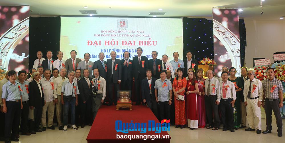 Ban Chấp hành Hội đồng họ Lê tỉnh Quảng Ngãi, nhiệm kỳ 2024 - 2029 ra mắt đại hội.