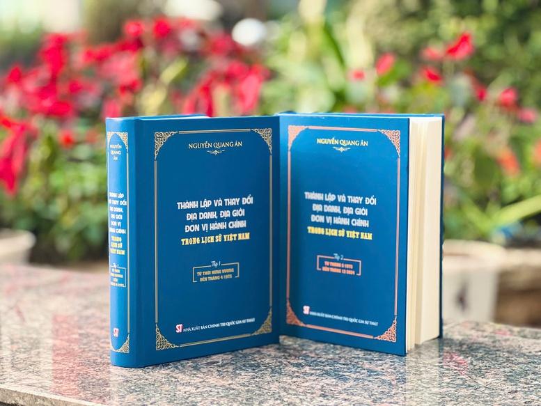 Bộ sách “Thành lập và thay đổi địa danh, địa giới đơn vị hành chính trong lịch sử Việt Nam”.