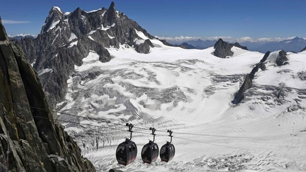 Lở tuyết trên dãy núi Alps ở Pháp khiến ít nhất 4 người thiệt mạng