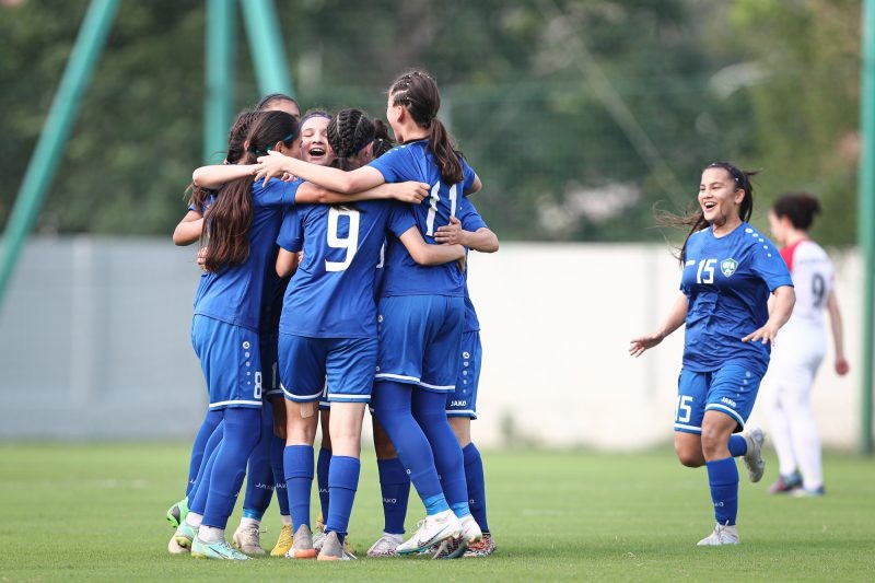  U17 nữ Uzbekistan giành chiến thắng đầu tay