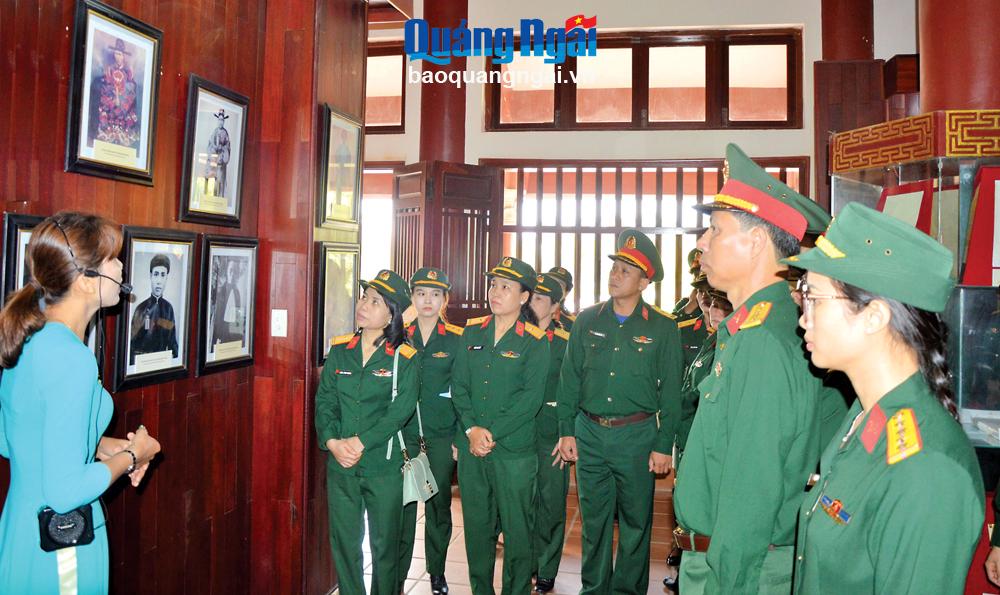 Đảng ủy, Bộ Chỉ huy Quân sự tỉnh: Đổi mới, nâng cao chất lượng giáo dục chính trị