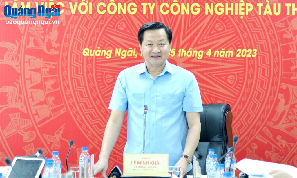 Phó Thủ tướng Chính phủ Lê Minh Khái làm việc với Công ty Công nghiệp tàu thủy Dung Quất