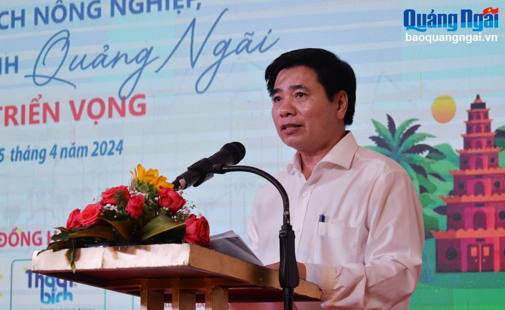Giám đốc Sở VH-TT&DL Nguyễn Tiến Dũng phát biểu khai mạc hội thảo.
