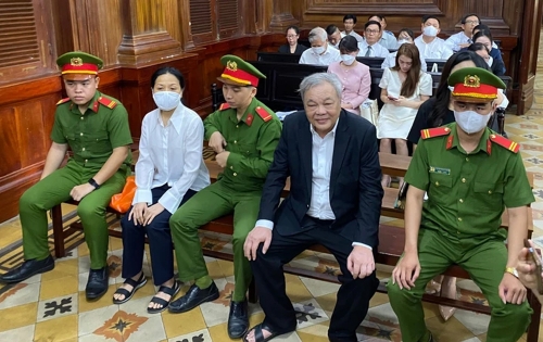  Tuyên phạt bị cáo Trần Quí Thanh 8 năm tù