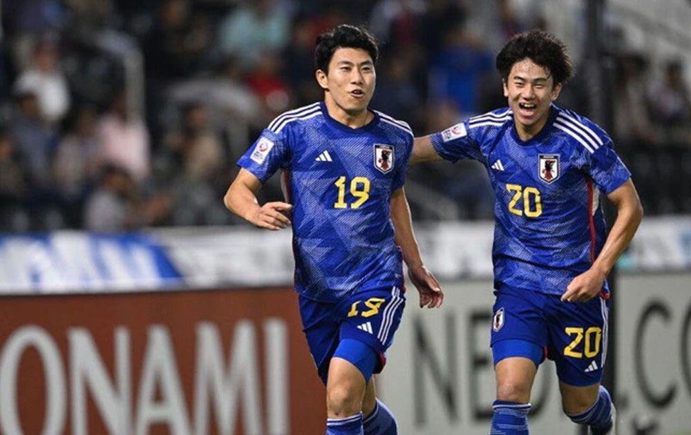 U23 Nhật Bản ăn mừng sau khi đánh bại U23 Iraq ở bán kết - Ảnh: AFC