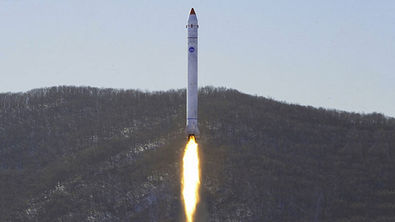 Triều Tiên phóng vệ tinh quân sự thất bại