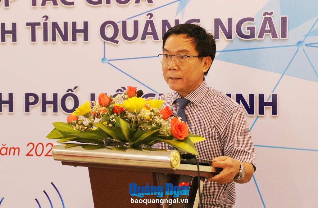 Phó Chủ tịch HĐND tỉnh Nguyễn Tấn Đức phát biểu tại buổi lễ.