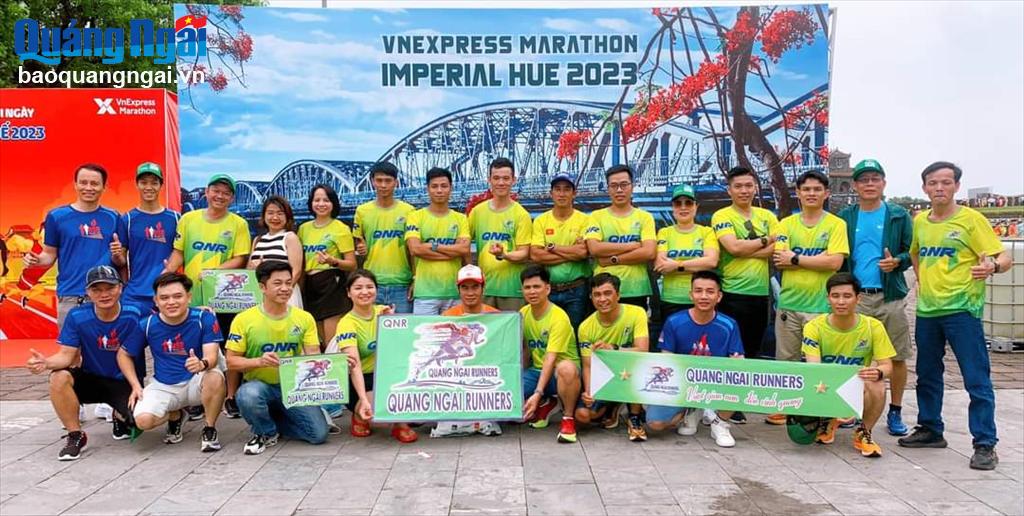 CLB BSR Runners và Quảng Ngãi Runners đồng hành cùng nhau tại giải VnExpress Marathon Imperial Huế tháng 4/2023.