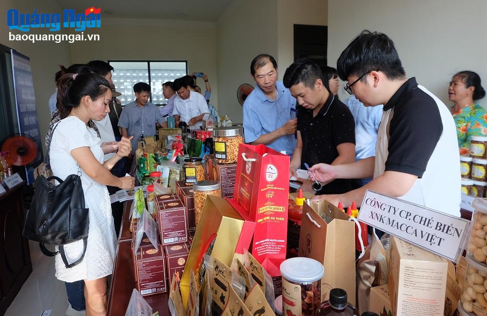 Hội nghị kết nối giao thương, mở rộng thị trường tiêu thụ sản phẩm giữa Quảng Ngãi và Lâm Đồng