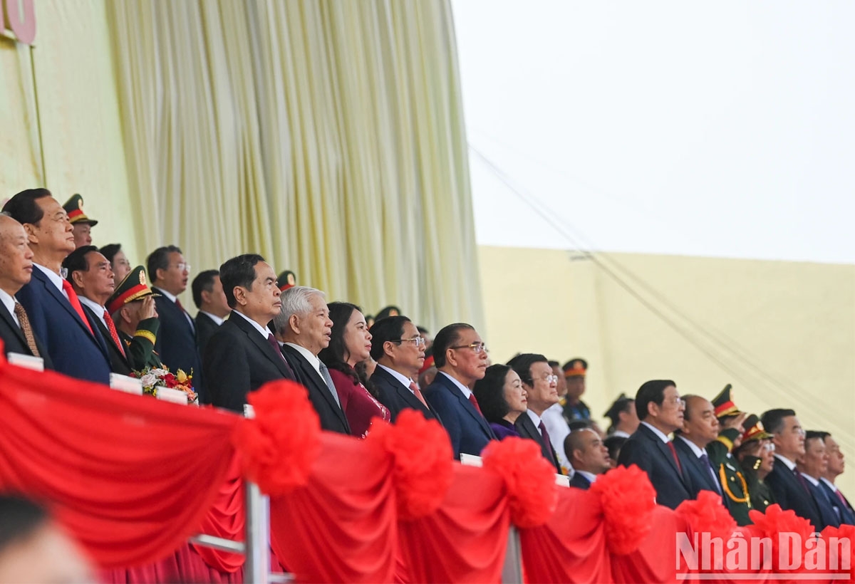 Các đồng chí lãnh đạo, nguyên lãnh đạo Đảng, Nhà nước dự Lễ kỷ niệm 70 năm Chiến thắng Điện Biên Phủ.