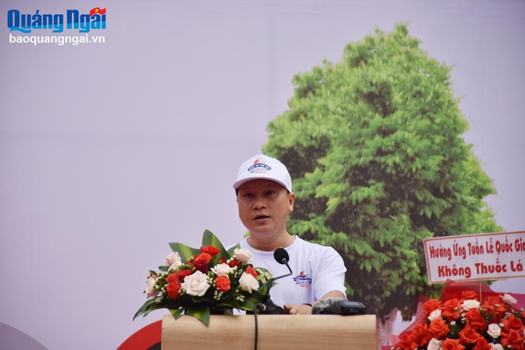 Phó Giám đốc Sở Y tế Phan Minh Đan phát biểu khai mạc tại lễ mít tinh.