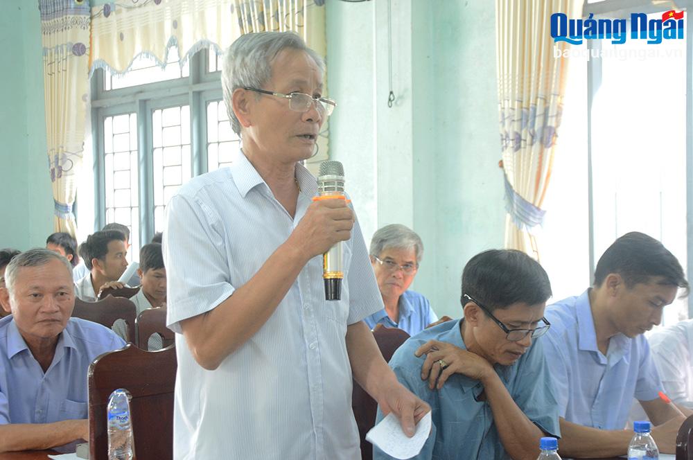 Phó Bí thư Tỉnh ủy Đinh Thị Hồng Minh tiếp xúc cử tri xã Long Hiệp