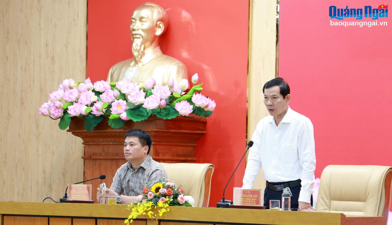 Trưởng ban Dân vận Tỉnh ủy, Chủ tịch Ủy ban MTTQ Việt Nam tỉnh Võ Thanh An điều hành phần thảo luận.