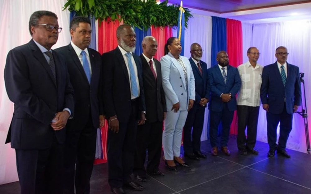 Các thành viên Hội đồng Tổng thống Chuyển tiếp (CPT) của Haiti dự một sự kiện ở Port-au-Price ngày 30/4/2024. Ảnh: AFP