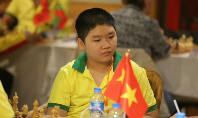 Kỳ thủ "Gen Alpha" Đinh Nho Kiệt giành 6 HCV cờ vua trẻ Đông Nam Á