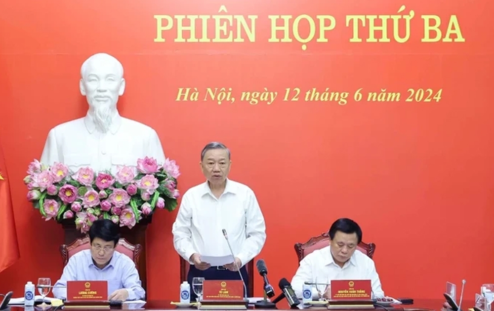 Chủ tịch nước Tô Lâm chủ trì phiên họp thứ ba của Ban Chỉ đạo tổng kết 40 năm đổi mới ở Việt Nam