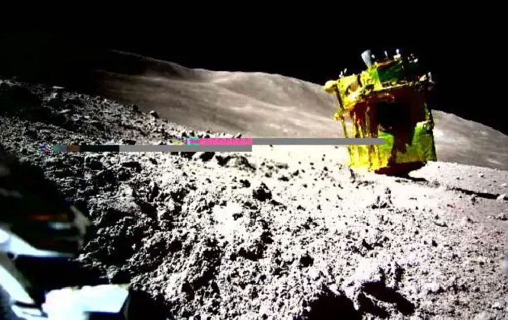 Mất liên lạc với tàu SLIM, Nhật Bản chấm dứt sứ mệnh tàu thám hiểm Mặt Trăng