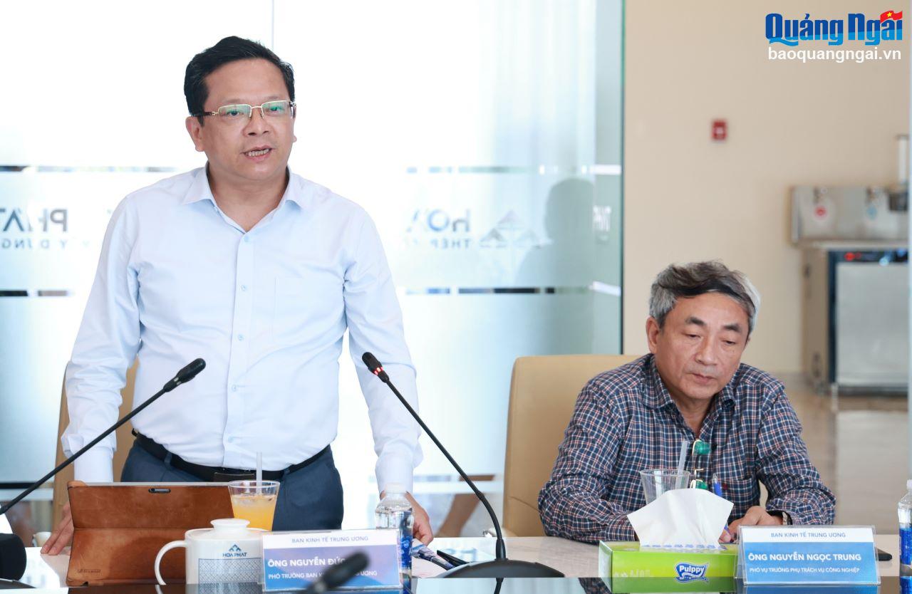 Phó Trưởng ban Kinh tế Trung ương Nguyễn Đức Hiển phát biểu tại buổi làm việc với Công ty CP Thép Hòa Phát Dung Quất.