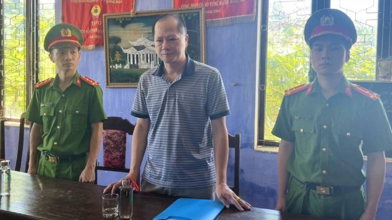 Quảng Bình: Khởi tố, bắt tạm giam 2 Phó Giám đốc trung tâm đăng kiểm về tội nhận hối lộ