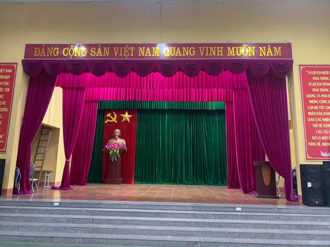 Địa chỉ lắp đặt phông nhung hội trường sân khấu uy tín tại Hà Nội