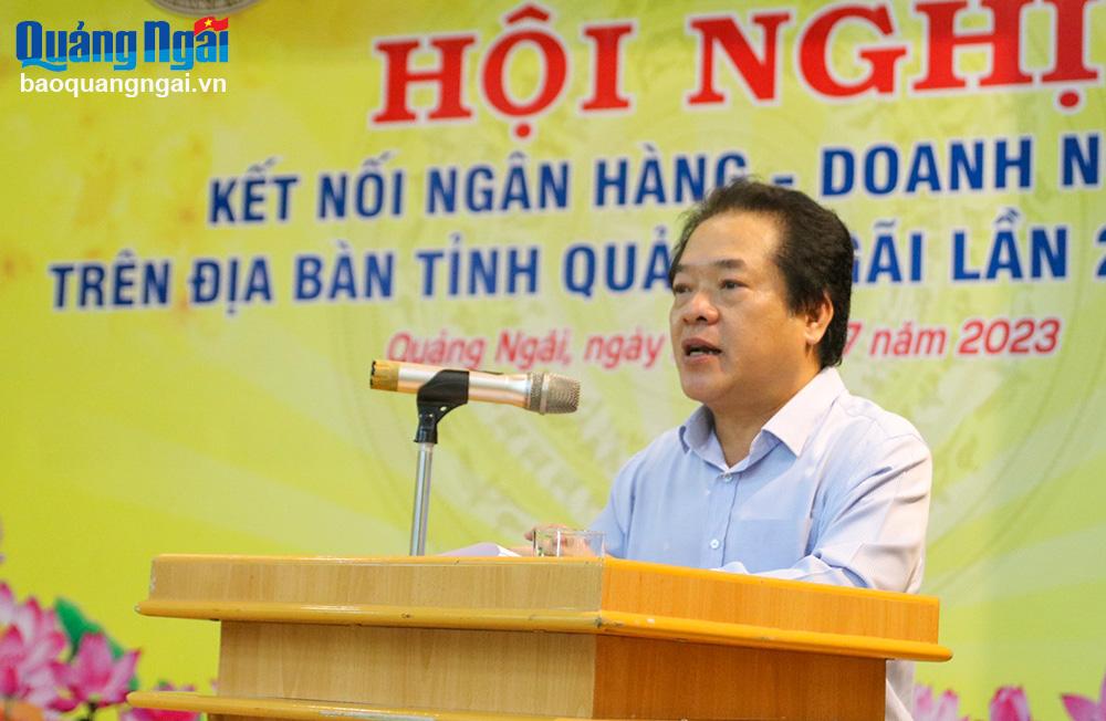 Phó Chủ tịch UBND tỉnh Võ Phiên phát biểu chỉ đạo tại hội nghị.