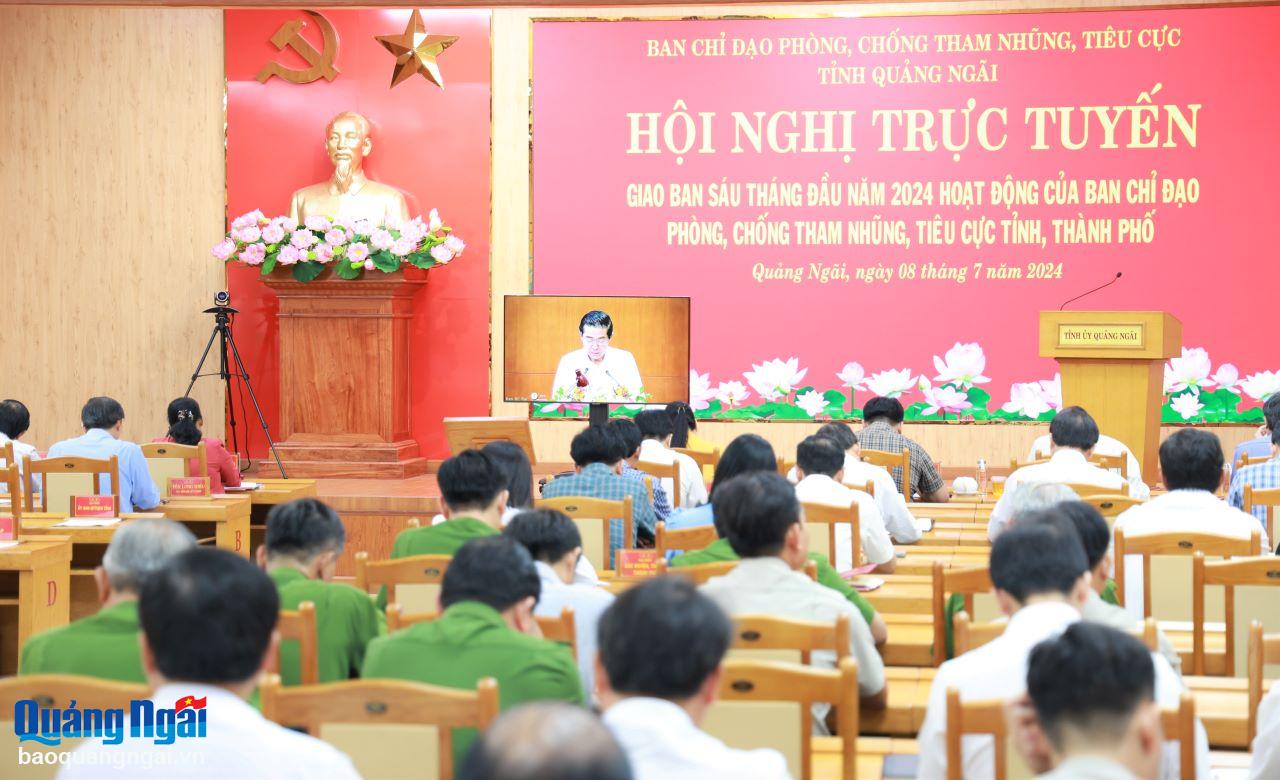 Quang cảnh hội nghị tại điểm cầu Quảng Ngãi.