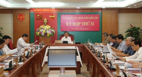 Ủy ban Kiểm tra Trung ương đề nghị Bộ Chính trị xem xét kỷ luật Đảng viên