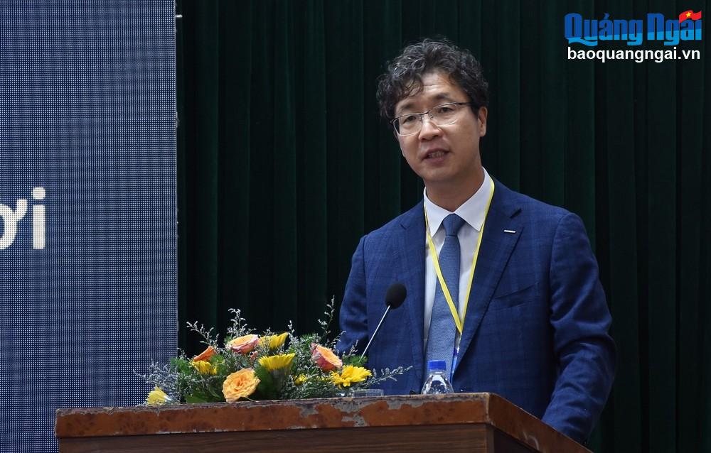 Tổng Giám đốc Công ty Doosan Vina Kim Hyo Tae phát biểu tại hội thảo.