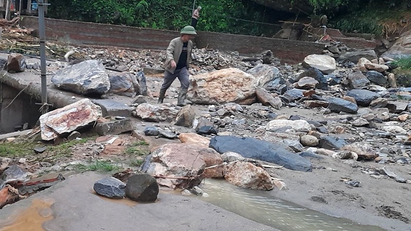 Lũ ống bất ngờ tại Lào Cai, 7 người chết và mất tích