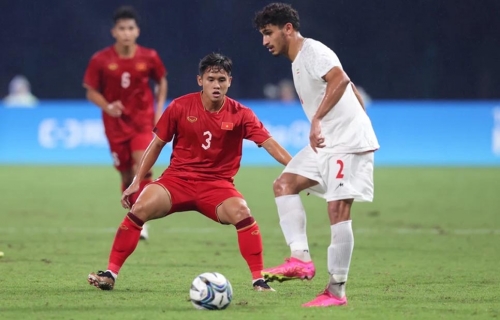 ASIAD 19: Olympic Việt Nam thua đậm Iran 0-4