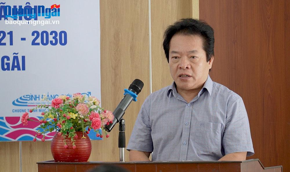 Phó Chủ tịch UBND tỉnh Võ Phiên phát biểu tại Hội thảo.