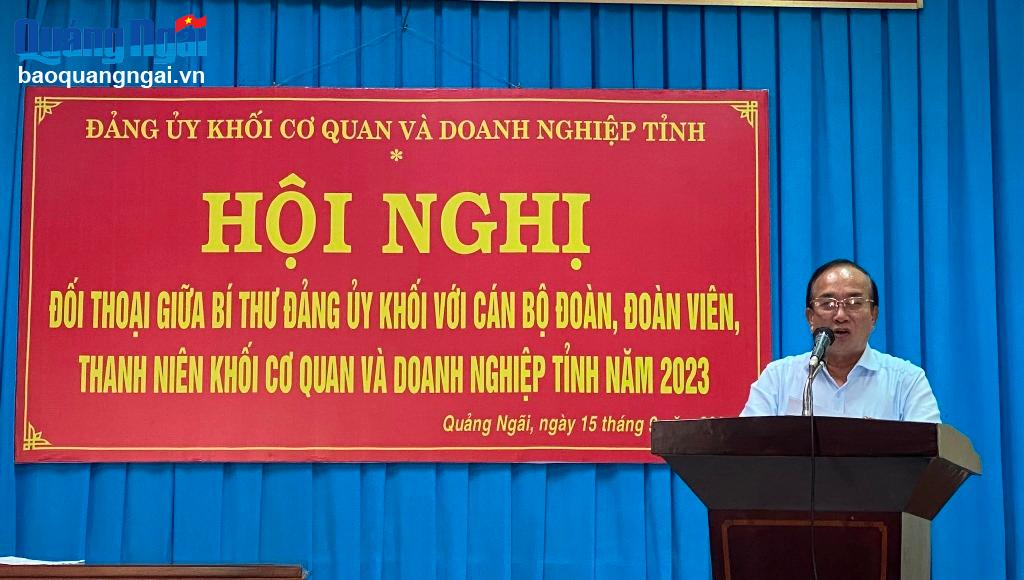 Bí thư Đảng uỷ Khối Cơ quan và Doanh nghiệp tỉnh Nguyễn Thanh phát biểu tại hội nghị
