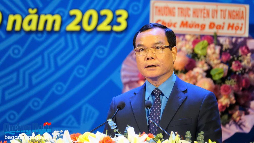 Chủ tịch Tổng LĐLĐ Việt Nam Nguyễn Đình Khang phát biểu chỉ đạo Đại hội.