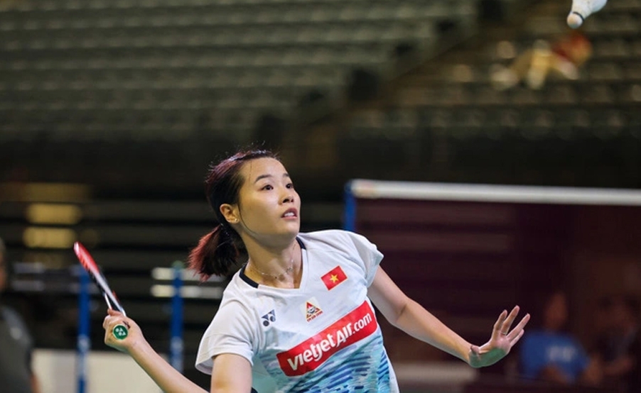 Thùy Linh hạ tay vợt số 8 thế giới ở China Open