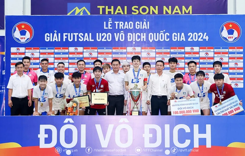 Thái Sơn Bắc lần đầu tiên vô địch giải futsal U20 Quốc gia. (Ảnh: VFF)