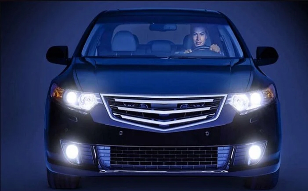 Cách tăng độ sáng cho đèn pha ô tô